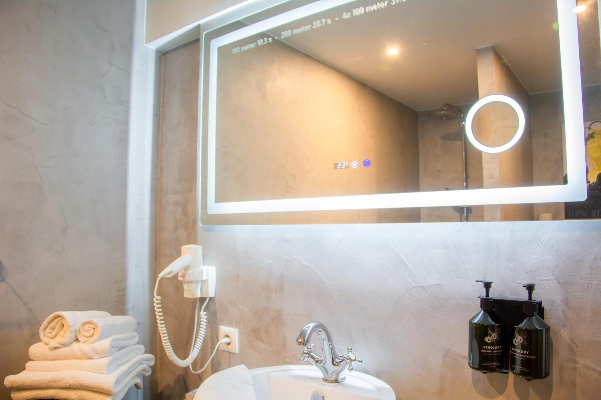 Hotel De Wereld Wageningen Kültér fotó